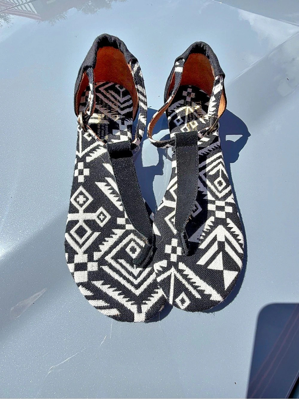 TOMS Playa T-Strap Sandal Women's Black & White Geometric Sandals